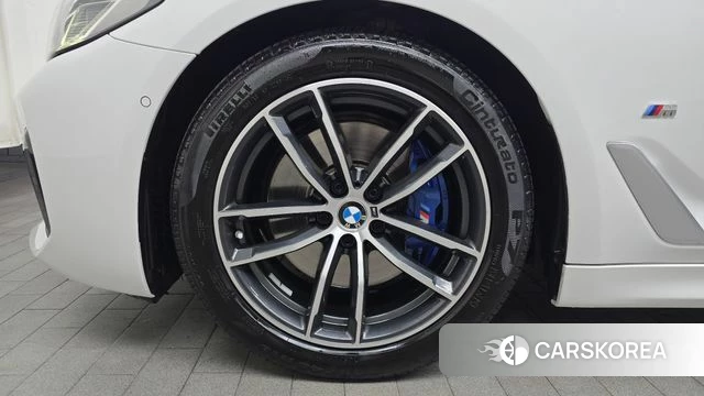 BMW 5 Series (G30) id 4361596 из Кореи 26