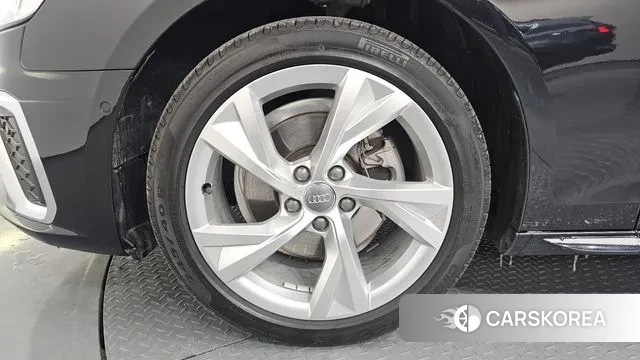 Audi A4 (B9) id 3615794 из Кореи 15