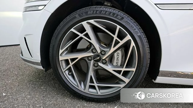 Genesis G90 (RS4) id 3941190 из Кореи 15