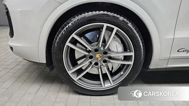 Porsche Cayenne (PO536) id 2940700 из Кореи 15