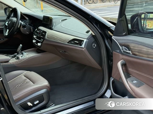 BMW 5 series id 4222314 из Китая 11