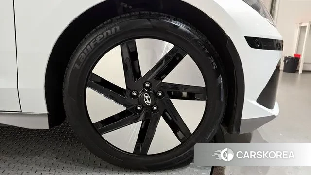 Hyundai Ionic 6 id 3400104 из Кореи 15