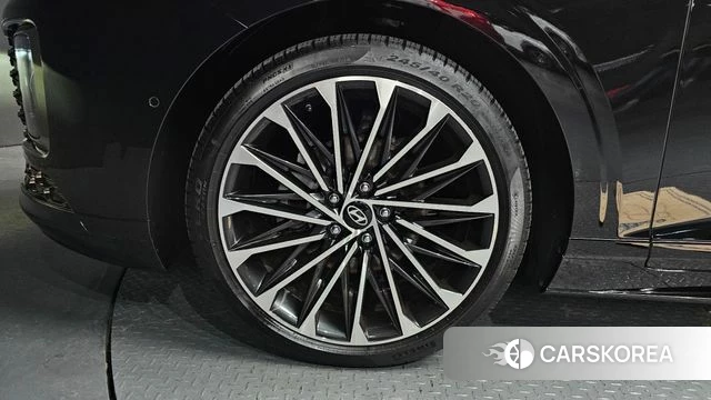 Hyundai Grandeur Hybrid (GN7) id 4432659 из Кореи 15