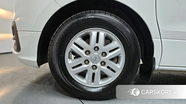 Hyundai The New Grand Starex id 4397604 из Кореи 15