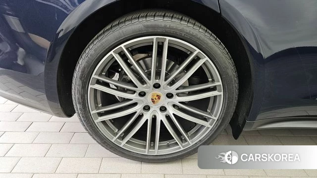 Porsche Panamera (971) id 4180513 из Кореи 15