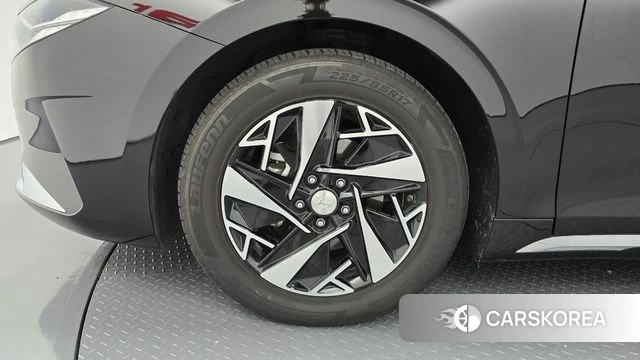 Hyundai The New Grandeur IG Hybrid id 4397025 из Кореи 29