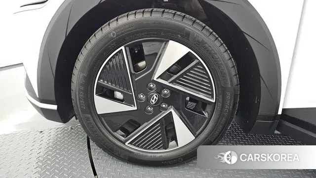 Hyundai Ionic 5 id 3410530 из Кореи 15