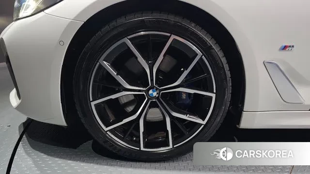 BMW 5 Series (G30) id 2968855 из Кореи 15