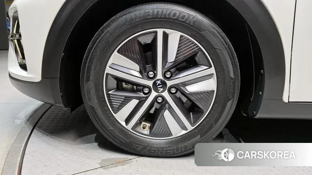 Kia The New Niro id 3284099 из Кореи 15