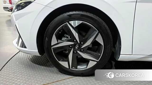 Hyundai Avante (CN7) id 3866333 из Кореи 15