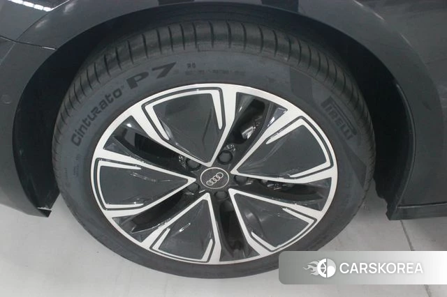 Audi A5 (B10) id 4487760 из Кореи 15