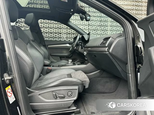 Audi Q5L Sportback id 4320698 из Китая 13