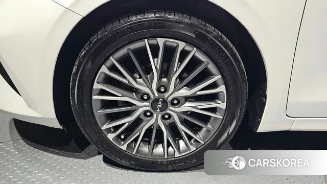 Kia The New K3 2nd generation id 3916070 из Кореи 15