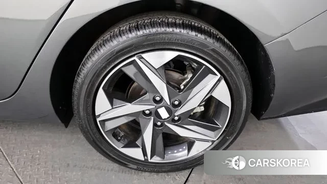 Hyundai Avante (CN7) id 3586873 из Кореи 15