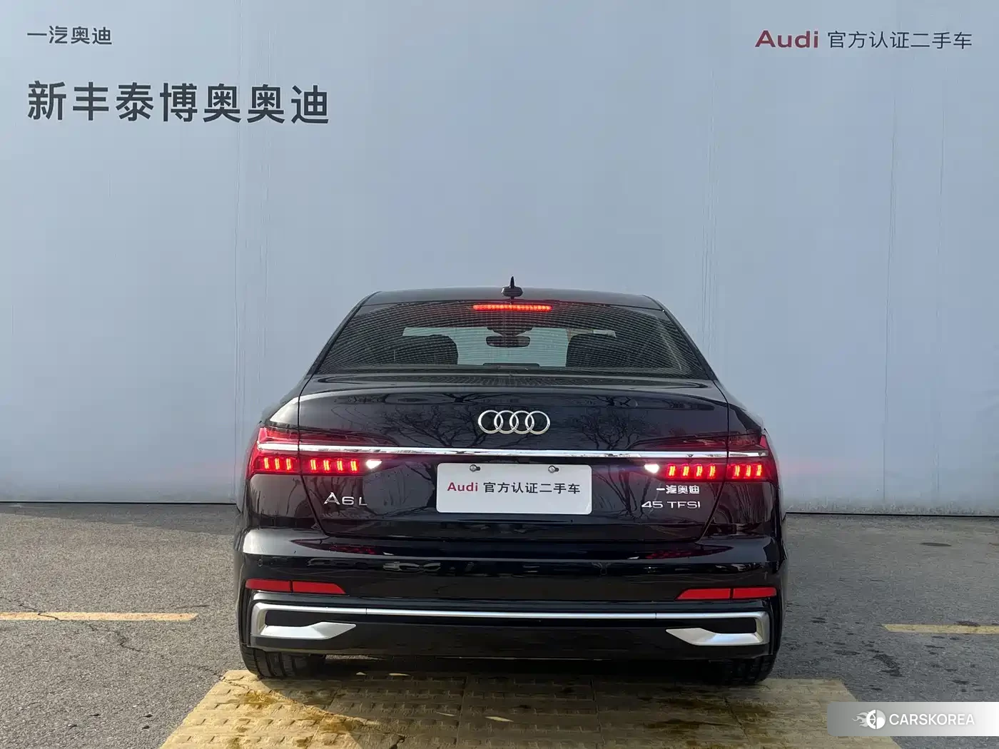 Audi A6L id 4599707 из Китая 15
