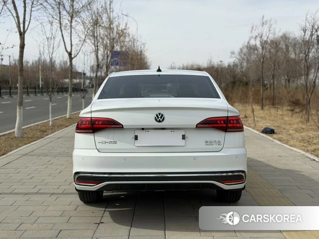 Volkswagen Bora id 4263190 из Китая 17