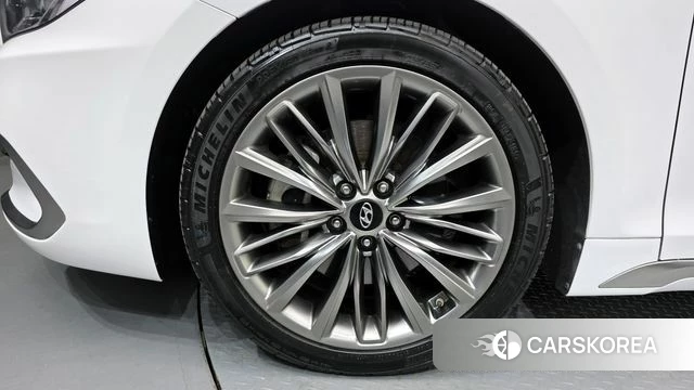 Hyundai Grandeur IG id 4188290 из Кореи 15