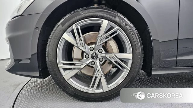 Audi A6 (C8) id 3819789 из Кореи 15