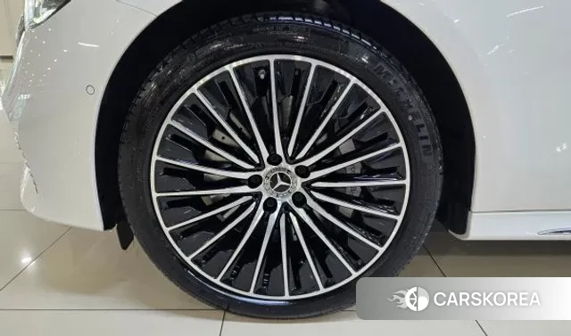 Mercedes-Benz E-Class W214 id 2983844 из Кореи 15