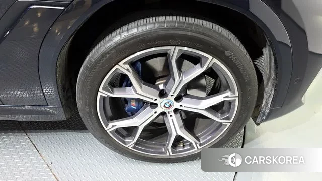 BMW X6 (G06) id 3442939 из Кореи 15