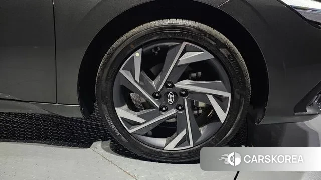 Hyundai The New Avante Hybrid (CN7) id 3457160 из Кореи 15