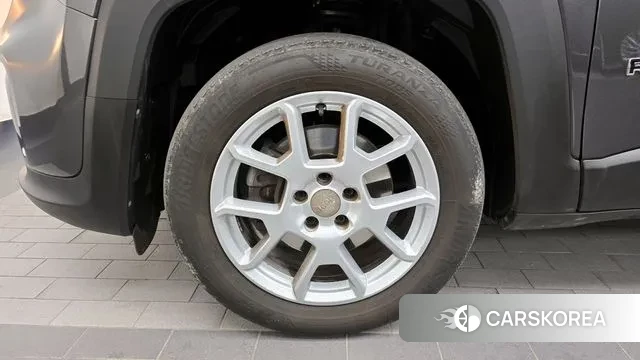 Jeep Renegade id 3301121 из Кореи 15