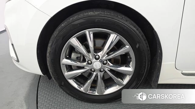 Kia The New Carnival id 4626325 из Кореи 15