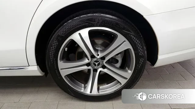 Mercedes-Benz E-Class W213 id 3772941 из Кореи 15
