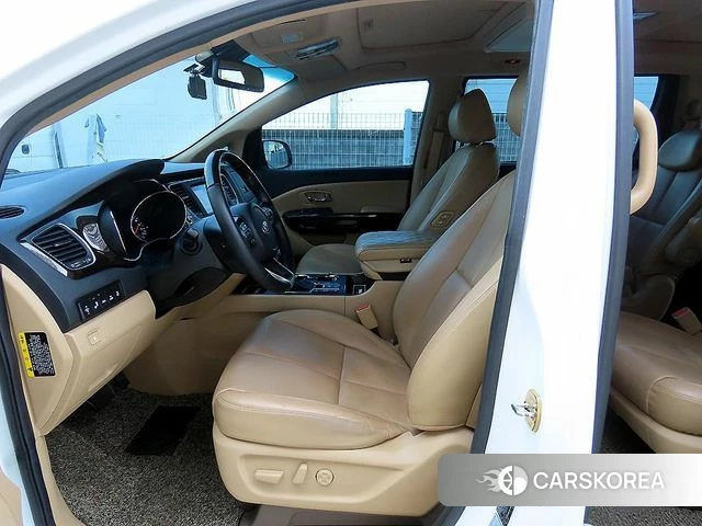 Kia The New Carnival id 4232638 из Кореи 15