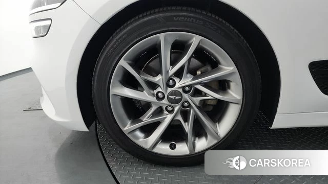 Genesis The New G70 id 4224471 из Кореи 35