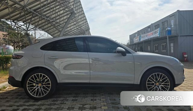 Porsche Cayenne (PO536) id 3940693 из Кореи 15