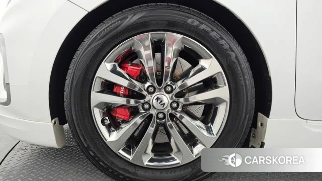 Kia The New Carnival id 4944110 из Кореи 15