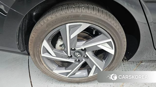 Hyundai The New Avante (CN7) id 4499561 из Кореи 29