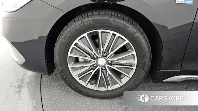 Hyundai Grandeur IG Hybrid id 3449787 из Кореи 15