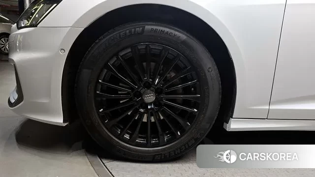 Audi A6 (C8) id 2940872 из Кореи 15