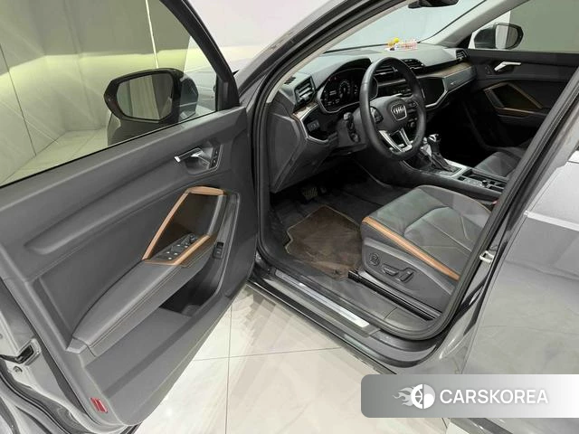 Audi Q3 id 4298392 из Китая 15