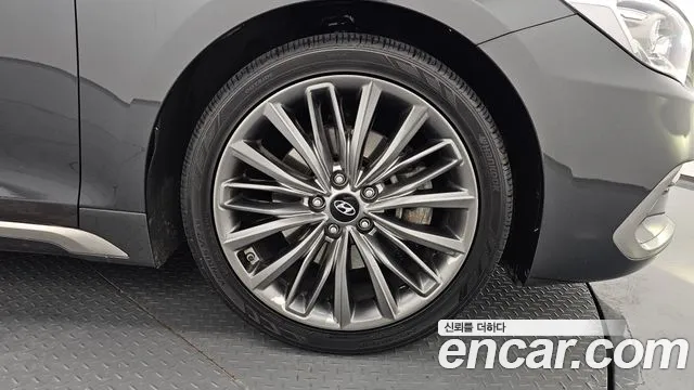 Hyundai Grandeur IG id 2458839 из Кореи 15