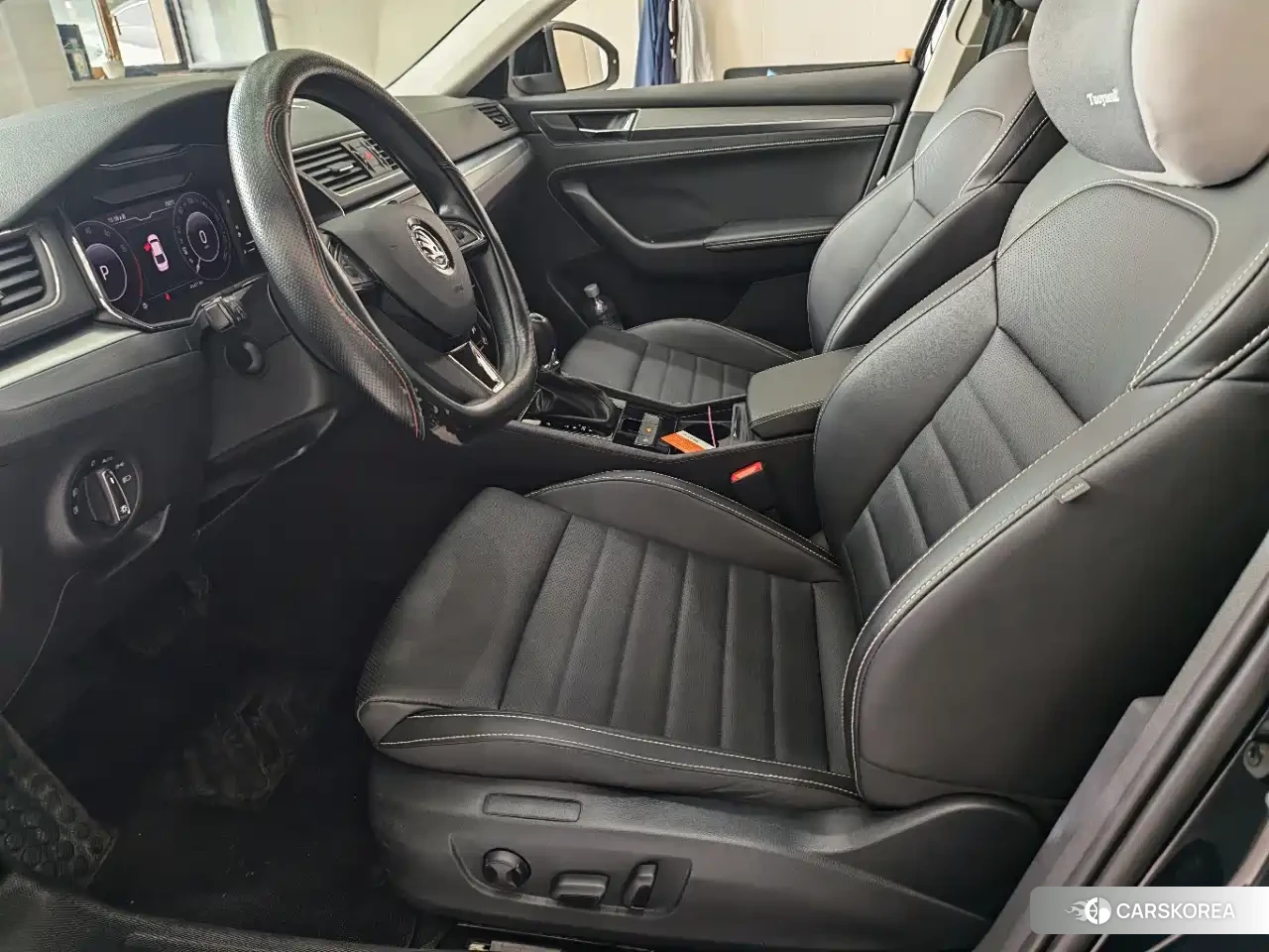 Skoda Superb 2023 Черный из Китая, фото 5