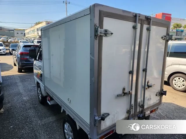 Chevrolet (GM Daewoo) New Labo id 3302811 из Кореи 8