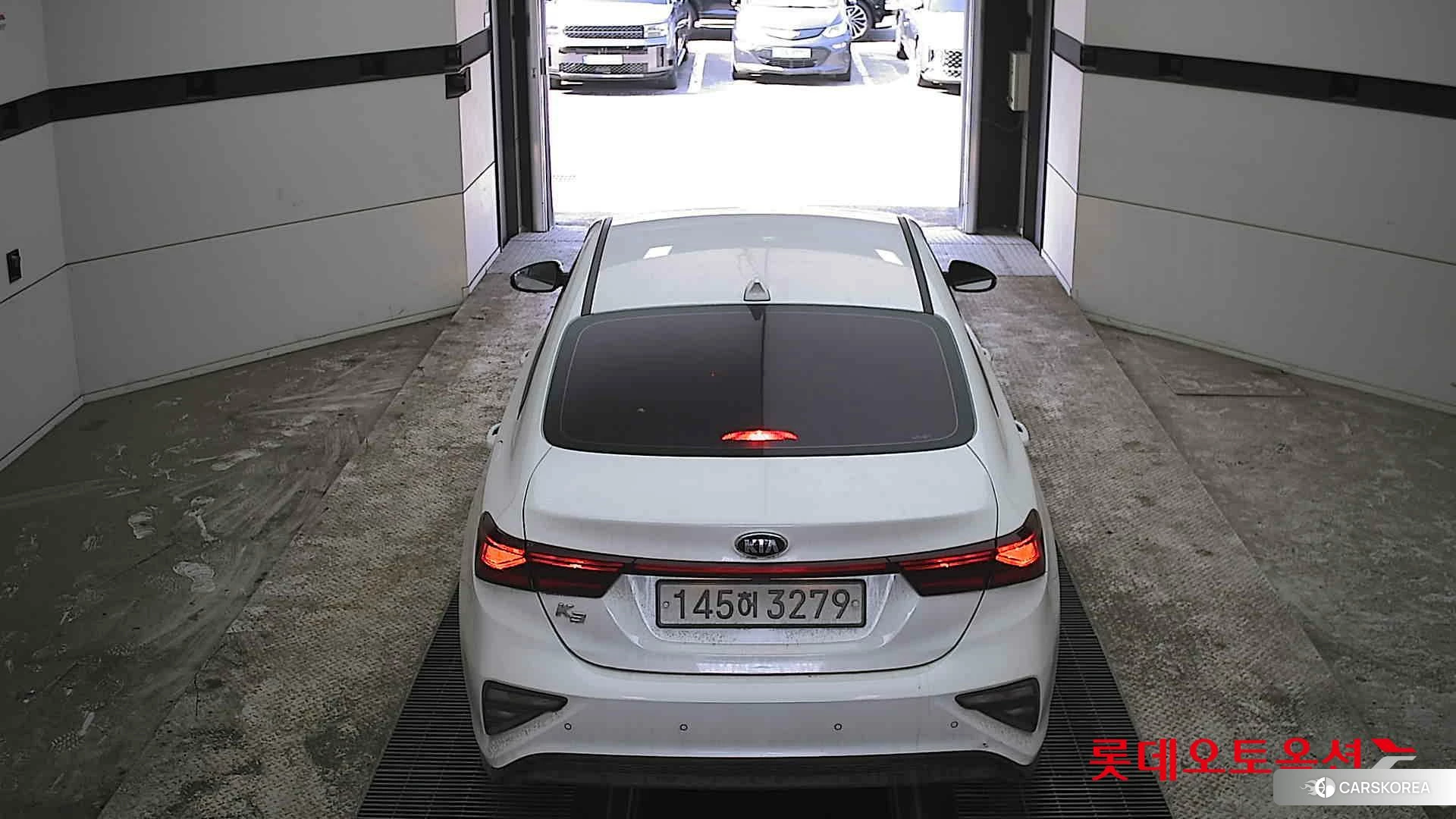 Kia K3 id 3882171 из Кореи 32