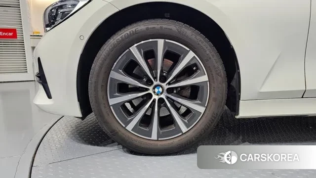 BMW 3 Series (G20) id 3378476 из Кореи 15