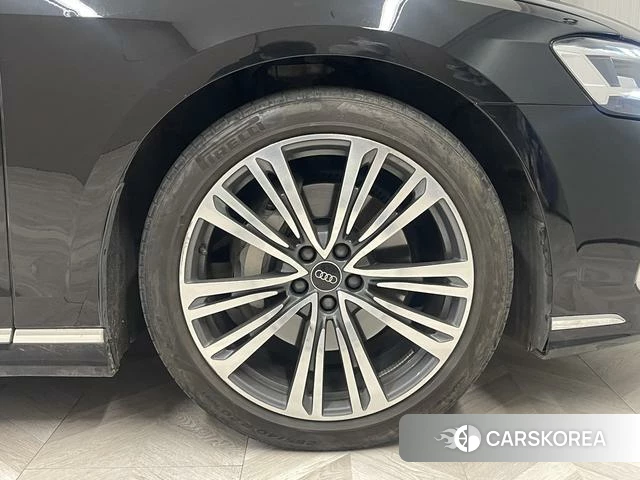 Audi A8 id 4272554 из Китая 24