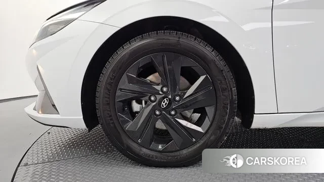 Hyundai Avante Hybrid (CN7) id 3378231 из Кореи 15