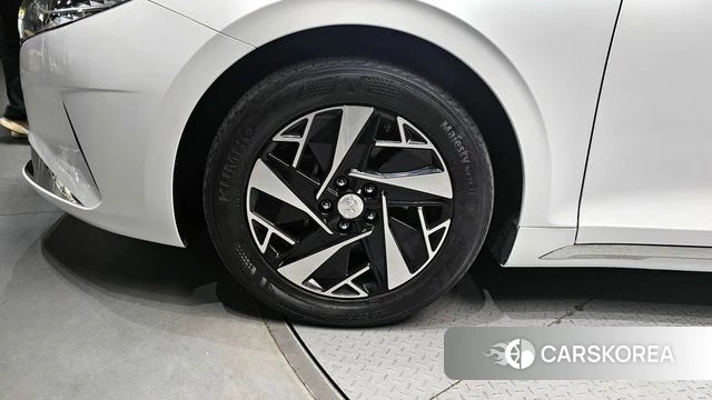 Hyundai The New Grandeur IG Hybrid id 4231277 из Кореи 26