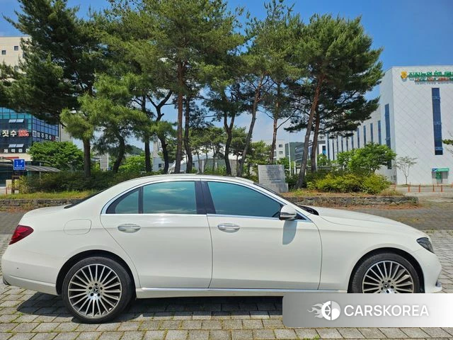 Mercedes-Benz E-Class W213 id 4390486 из Кореи 15