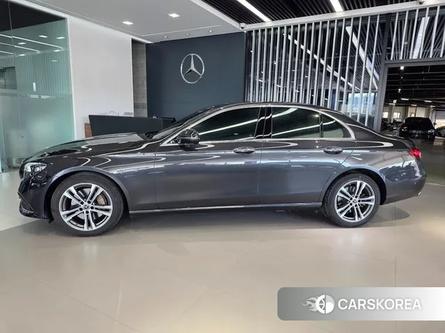 Mercedes-Benz E-Class W213 id 3717562 из Кореи 14