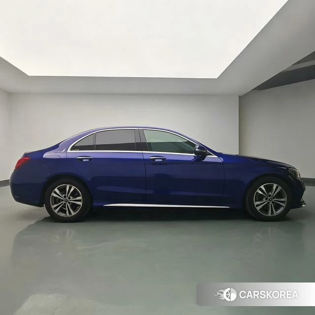 Mercedes-Benz Class C id 4253070 из Китая 15