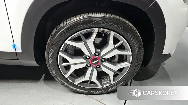 Kia Seltos id 3735356 из Кореи 15