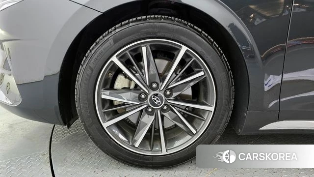 Hyundai The New Grandeur IG id 4325081 из Кореи 30