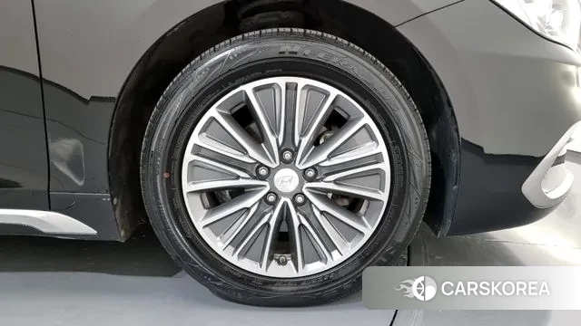 Hyundai Grandeur IG Hybrid id 3345309 из Кореи 15